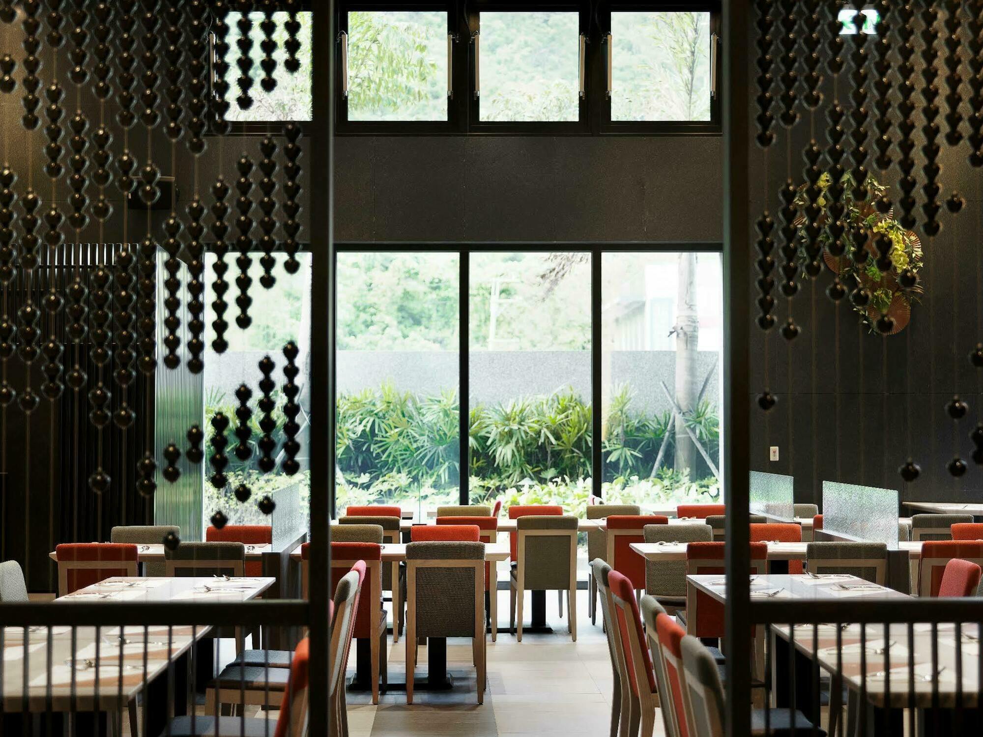 Lakeshore Hotel Suao Exterior photo